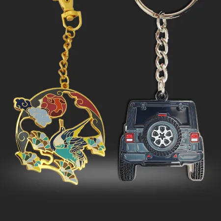 A Chinese-style metal hollowed keychain featured of Crane pattern and enamel craftsmanship.