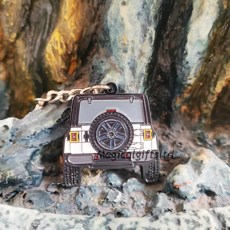 Custom SUV car enamel keychain – metal automotive key ring gift, durable 3D SUV shape keychain for branding and promotions